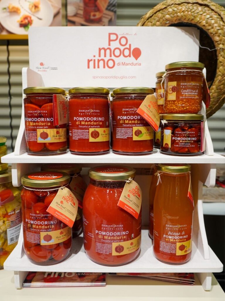 prodotti a base di pomodorino di manduria Spina Sapori di Puglia